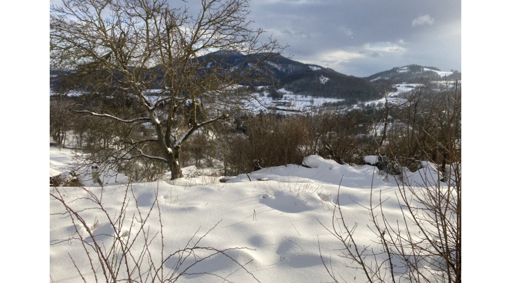 NA PREDAJ! Slnečný pozemok s výhľadom na Sitno - Štiavnické Bane