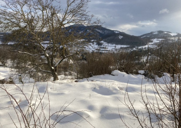 NA PREDAJ! Slnečný pozemok s výhľadom na Sitno - Štiavnické Bane