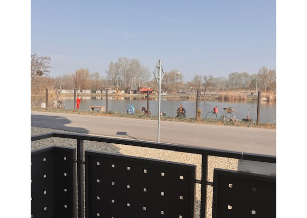 Na prenájom 1-izbový byt v novostavbe